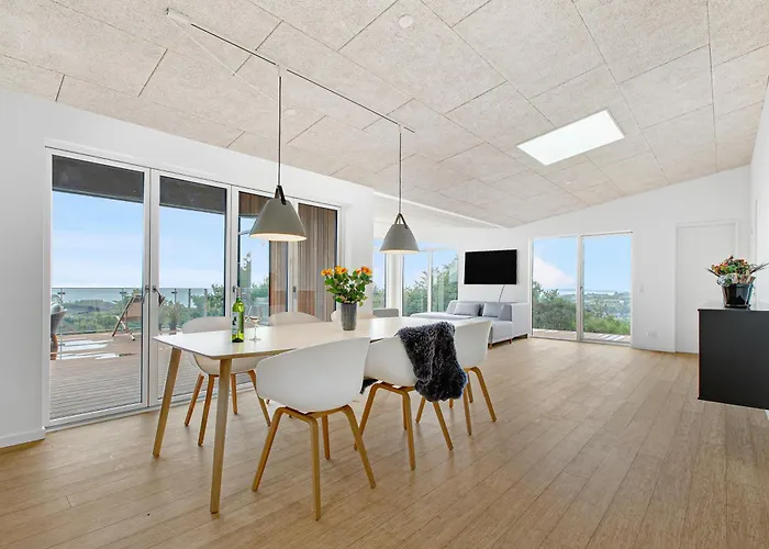 Luxury With Panoramic Views Of Bay And Outdoor Feriehus Ebeltoft